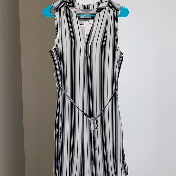 ❤️NWT BLACK & WHITE DRESS❤️ - Picture 2 of 7